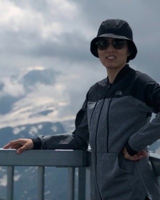 庄静洁　安保处主任