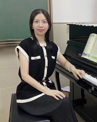 吴琼
