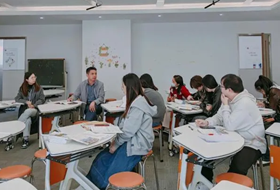 优课展风采 研思共提升——星澜学校小学部十月“以脑为导向的深度学习”课例研究展示研讨活动